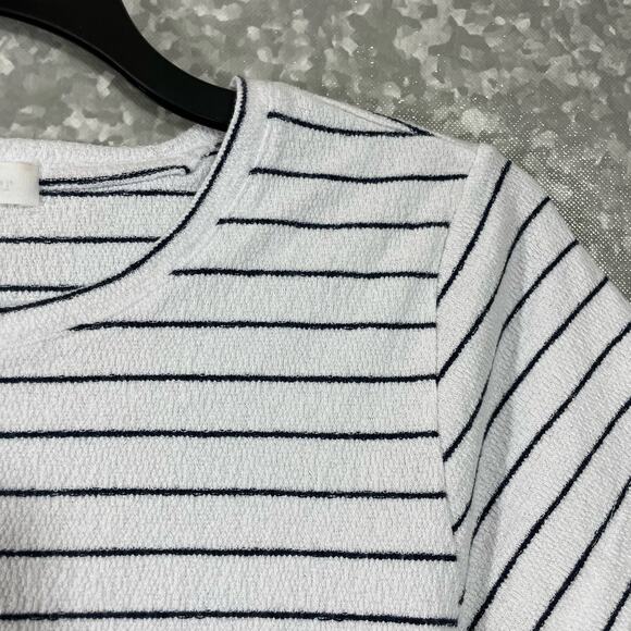 Adyson Parker White Striped Tie Back Textured Top - Size Small - Short Sleeves - Picture 2 of 7